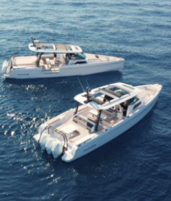 Axopar 45 Cross Top & Sun Top 4